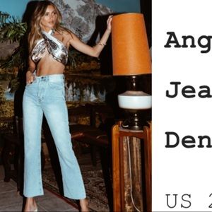 Cute new jeans! Only tried on once but never returned